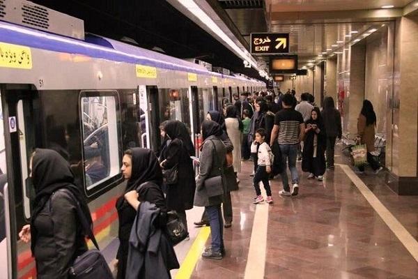 افزایش 10 درصدی مسافران مترو ، مدیریت زمان سفر را جدی بگیرید افزایش 10 درصدی مسافران مترو ، مدیریت زمان سفر را جدی بگیرید